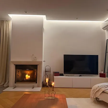 Modern Elegance With Garden And Private Parking * Spalato